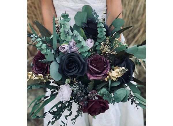Purple lilac black wedding bouquet | Bridal preserved moody wedding